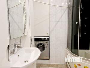 2-к квартира, вторичка, 67м2, 11/19 этаж