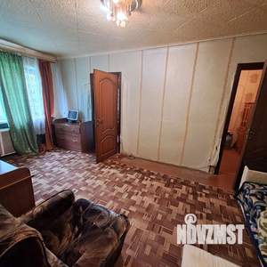 2-к квартира, вторичка, 45м2, 1/4 этаж