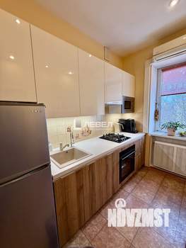 2-к квартира, вторичка, 42м2, 5/5 этаж