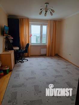 2-к квартира, вторичка, 61м2, 9/17 этаж