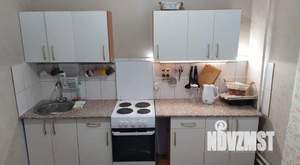 2-к квартира, вторичка, 57м2, 9/17 этаж