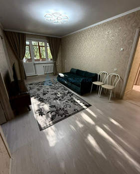 4-к квартира, вторичка, 65м2, 2/5 этаж