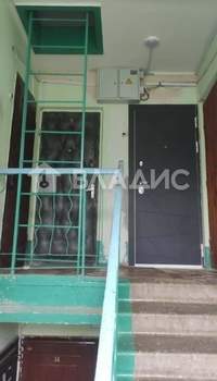 2-к квартира, вторичка, 42м2, 5/5 этаж