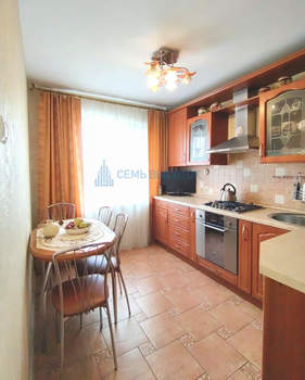 3-к квартира, вторичка, 62м2, 9/10 этаж