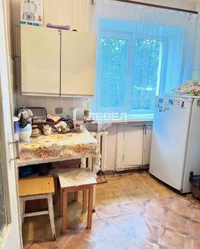 3-к квартира, вторичка, 55м2, 1/4 этаж