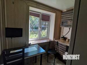 2-к квартира, вторичка, 45м2, 1/5 этаж