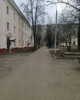 2-к квартира, вторичка, 50м2, 1/3 этаж