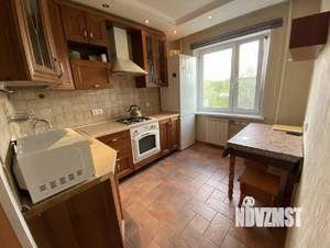 3-к квартира, вторичка, 63м2, 6/9 этаж