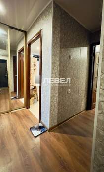 2-к квартира, вторичка, 47м2, 1/5 этаж