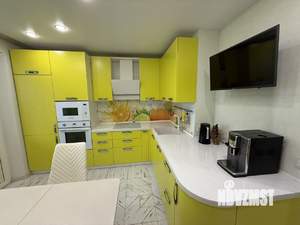 2-к квартира, вторичка, 63м2, 13/17 этаж