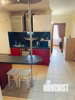 2-к квартира, вторичка, 56м2, 10/16 этаж