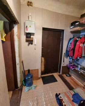 2-к квартира, вторичка, 44м2, 1/2 этаж