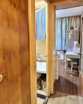 4-к квартира, вторичка, 60м2, 1/5 этаж