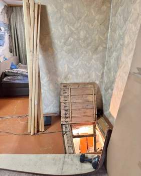 4-к квартира, вторичка, 60м2, 1/5 этаж