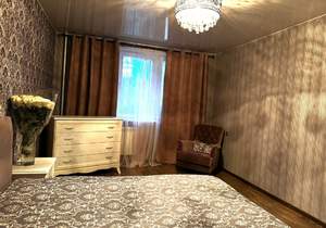 2-к квартира, вторичка, 74м2, 2/19 этаж