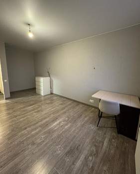 2-к квартира, вторичка, 57м2, 11/17 этаж
