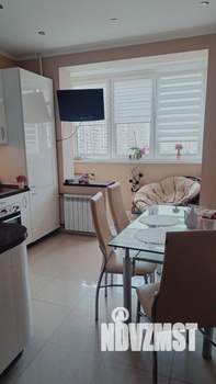 2-к квартира, вторичка, 56м2, 9/17 этаж