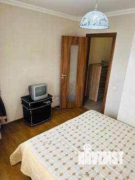 2-к квартира, вторичка, 42м2, 10/16 этаж