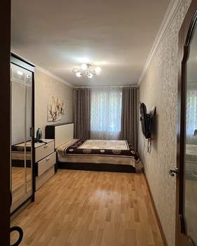 2-к квартира, вторичка, 45м2, 1/5 этаж