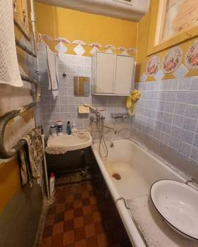 2-к квартира, вторичка, 45м2, 1/5 этаж
