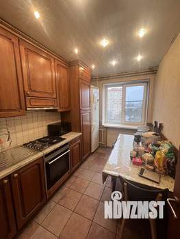 6-к квартира, вторичка, 63м2, 9/9 этаж