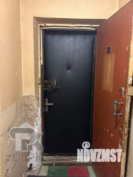 2-к квартира, вторичка, 43м2, 1/5 этаж