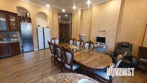 6-к квартира, вторичка, 261м2, 3/4 этаж