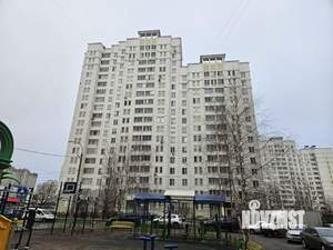 3-к квартира, вторичка, 70м2, 3/18 этаж