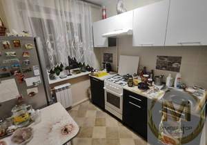 2-к квартира, вторичка, 43м2, 3/5 этаж