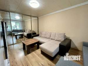 2-к квартира, вторичка, 42м2, 1/9 этаж