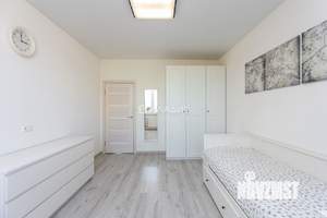 2-к квартира, вторичка, 70м2, 8/14 этаж
