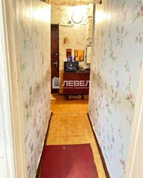 3-к квартира, вторичка, 55м2, 1/4 этаж