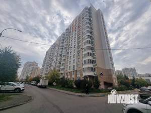 3-к квартира, вторичка, 75м2, 1/17 этаж