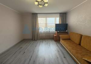 3-к квартира, вторичка, 70м2, 8/14 этаж