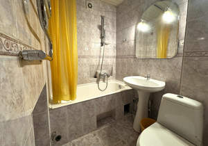 2-к квартира, вторичка, 44м2, 1/5 этаж