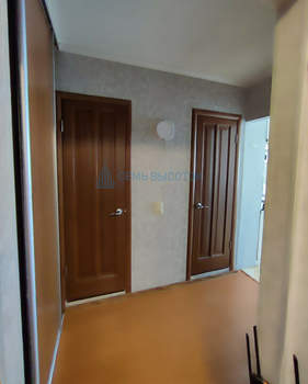 2-к квартира, вторичка, 50м2, 8/9 этаж