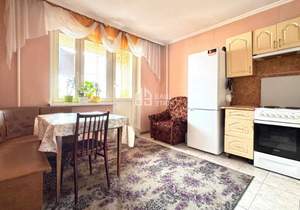 2-к квартира, вторичка, 61м2, 9/17 этаж